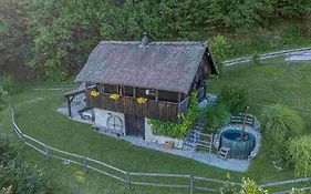Vineyard Cottage Skatlar
